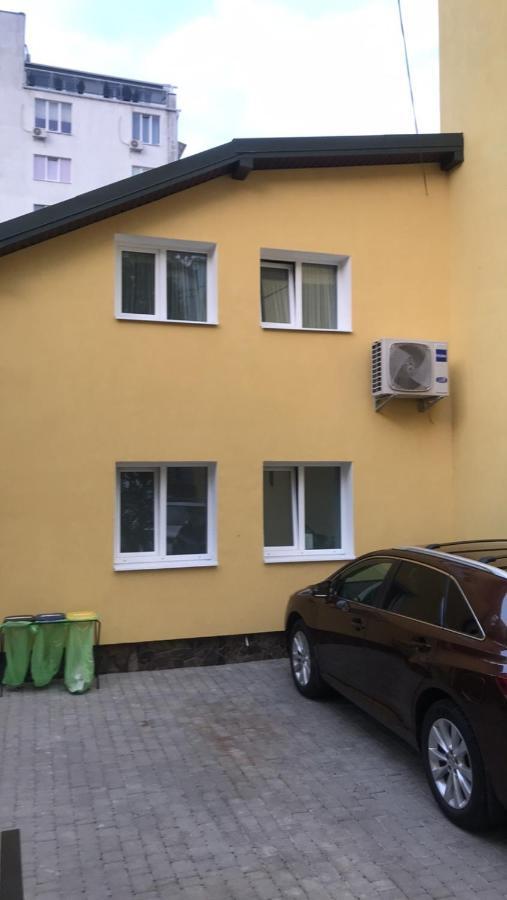 Villa Sofi Lviv Extérieur photo